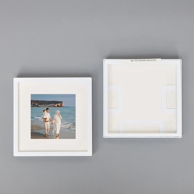 Personalized 4 pcs Self Adhesive Photo Frame Set with Border