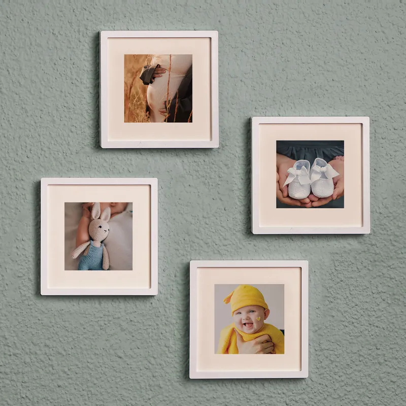 Personalized 4 pcs Self Adhesive Photo Frame Set with Border