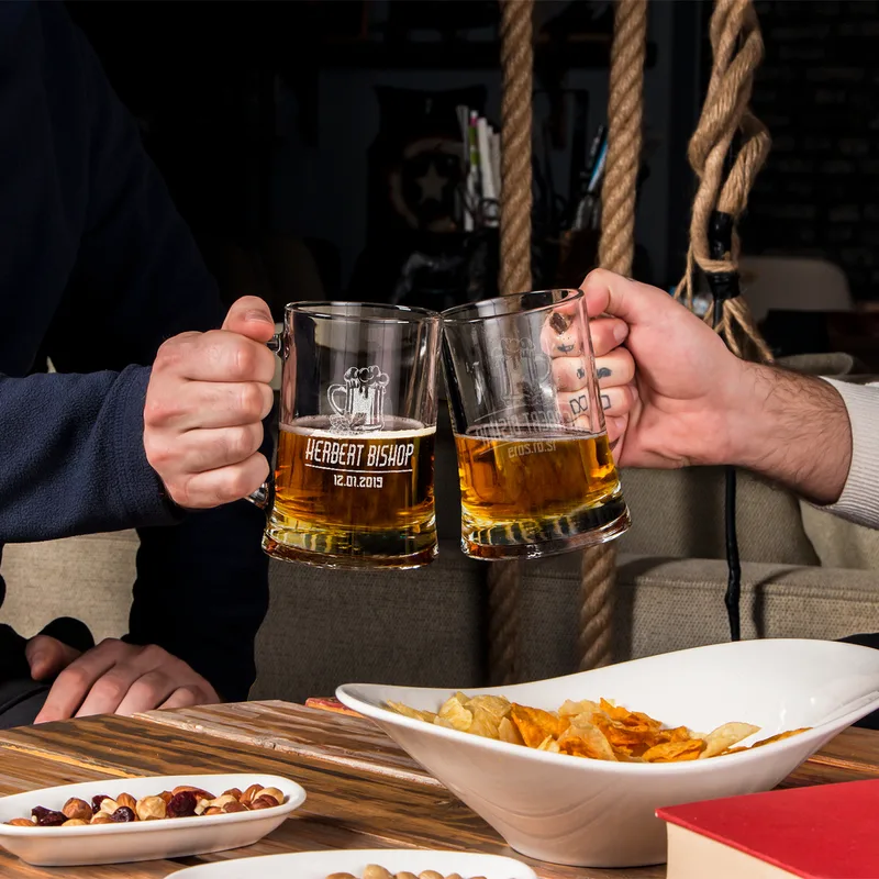 Personalised Engraved Beer Mug – Perfect Gift for Dad or Partner