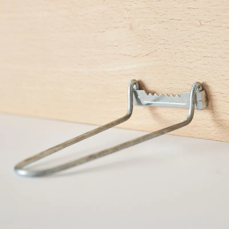 Personalized Birth Flower Wooden Table with Family Names for Mom and Grandma