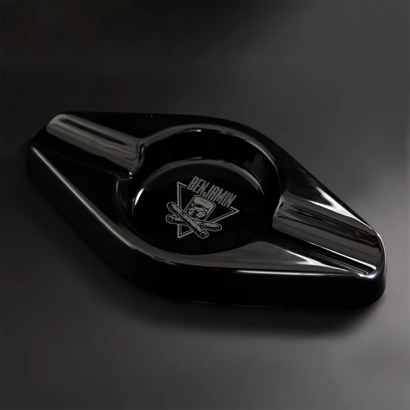 Personalized Ceramic Black Cigar Ashtray Gifts for Friends