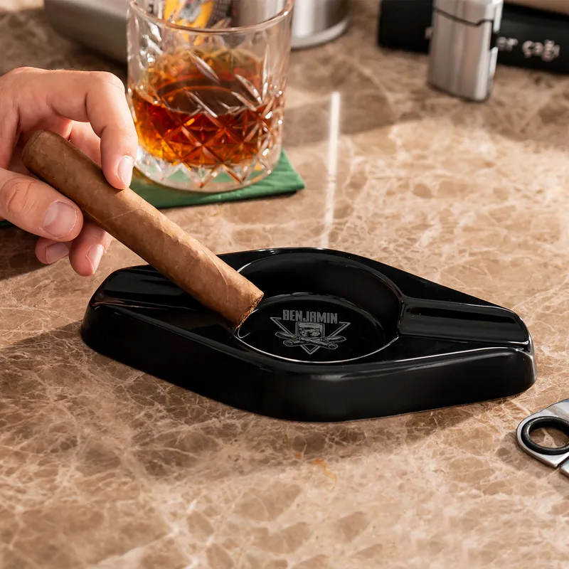 Personalized Ceramic Black Cigar Ashtray Gifts for Friends