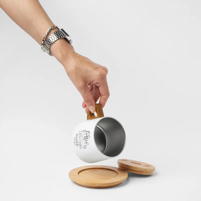 Personalized Coffee Mug with Wooden Lid and Letter Design