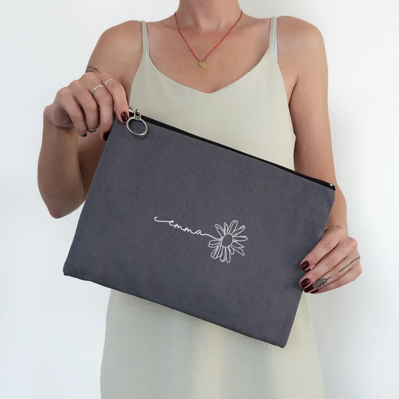 Personalized Daisy Makeup Bag for Women