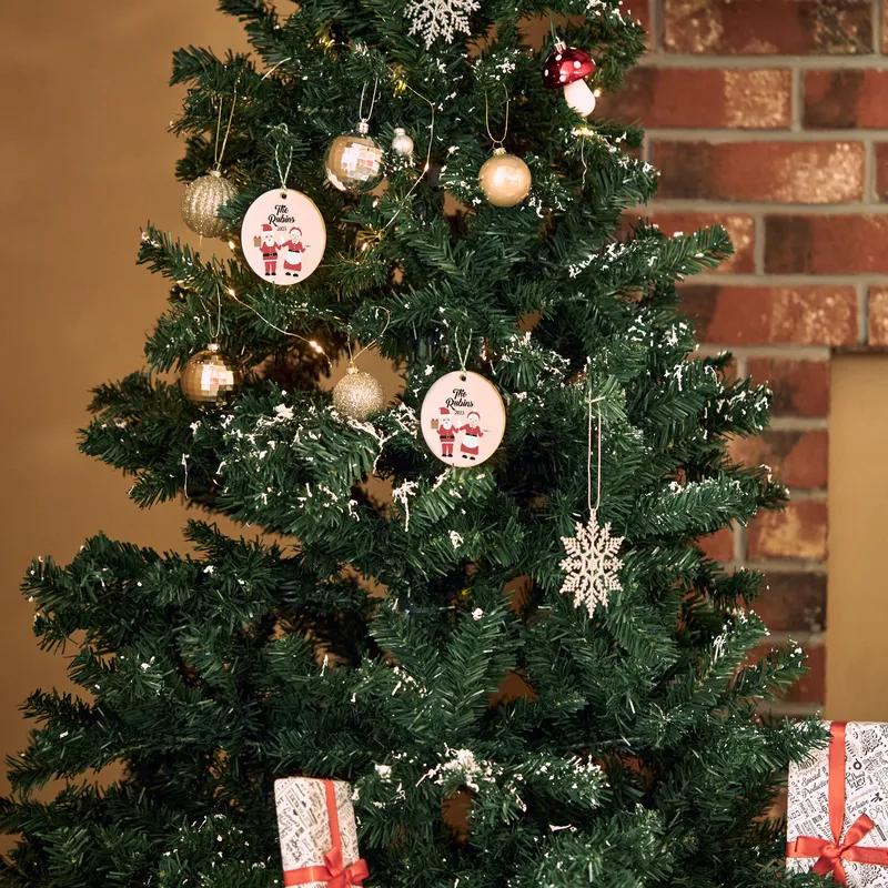 Personalised Family Name Christmas Ornament for Holiday Cheer