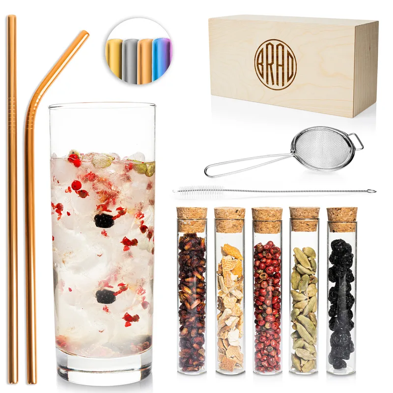 Personalized Gin Set with Wooden Box with Monogram Design