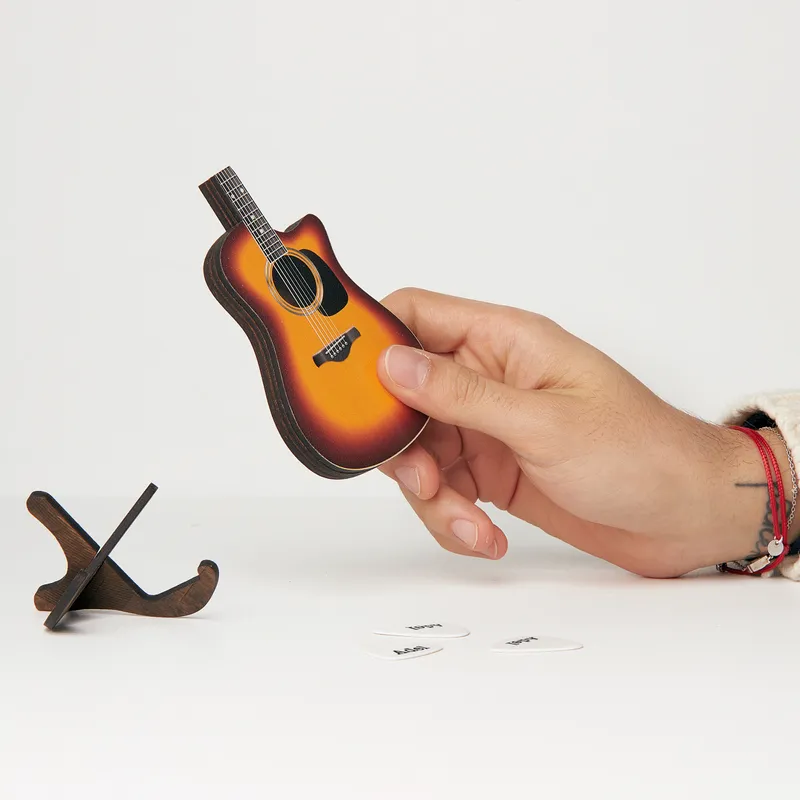 Personalized Guitar Pick Set with Classic Guitar Box Design