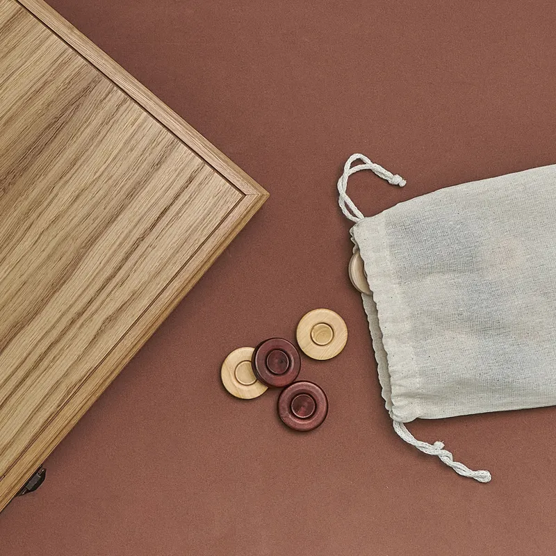 Personalized Initials Grooved Oak Backgammon Set for Backgammon-Loving Couples