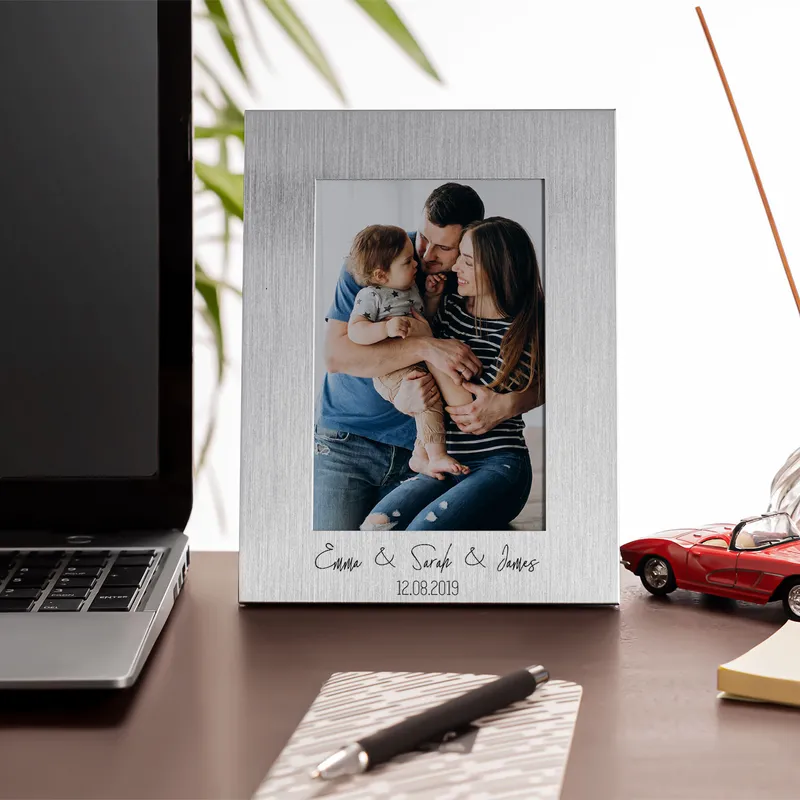 Personalized Metallic Frame Gift for the Family
