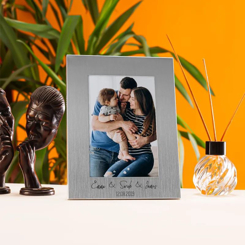 Personalized Metallic Frame Gift for the Family
