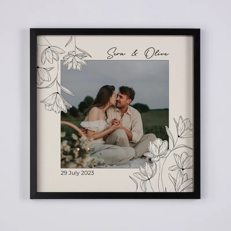 Personalized Minimal Flowers Photo Wall Frame for Special Occasions