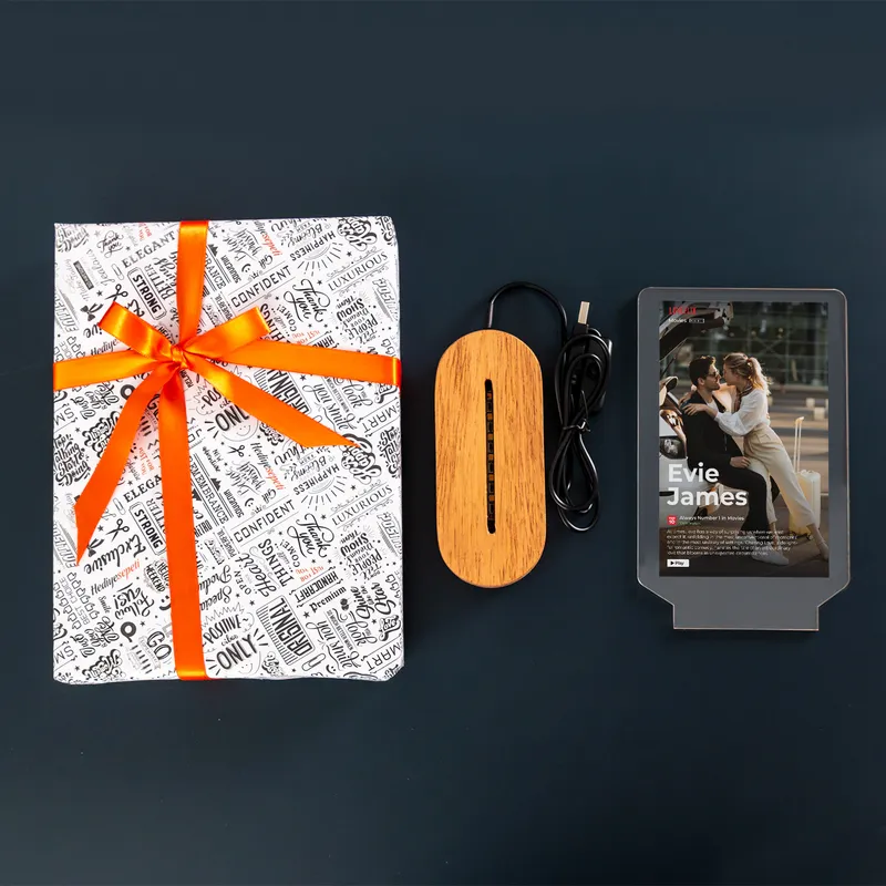 Personalized Movie-Themed LED Lamp for Couples