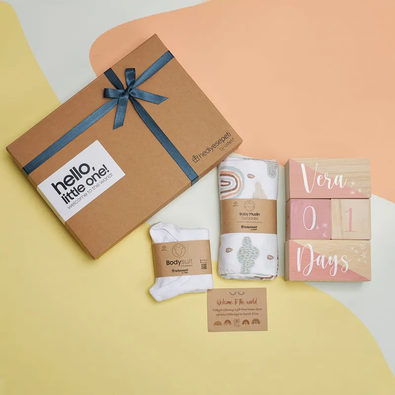 Personalized Newborn Baby Gift Box