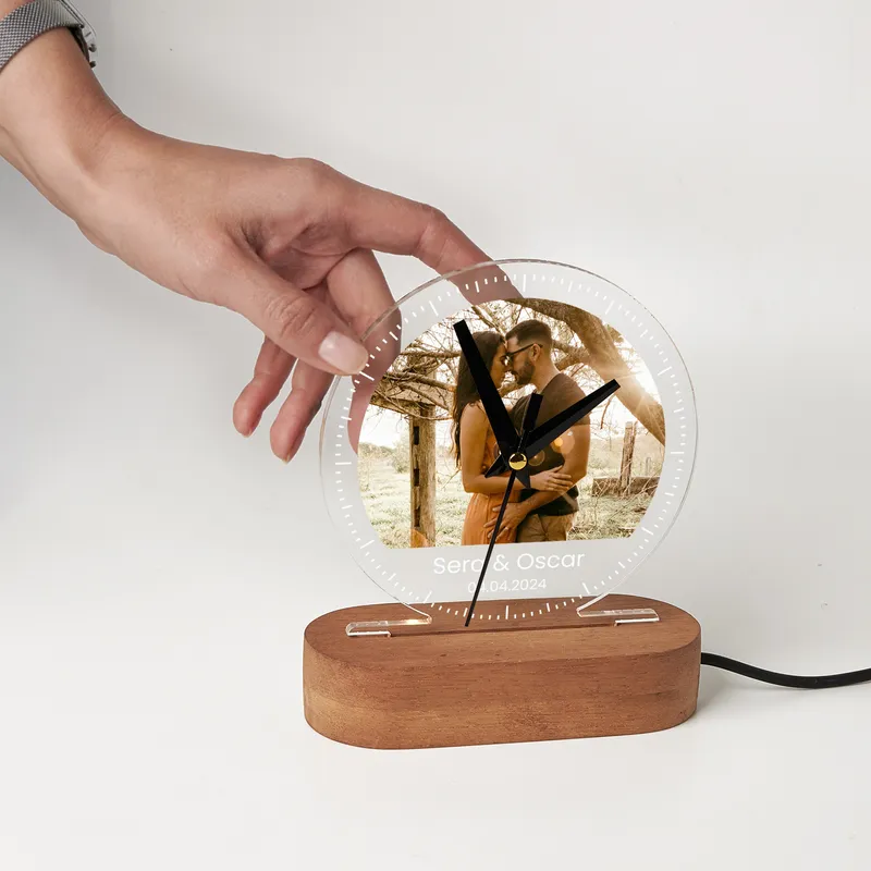 Personalized Photo LED Clock Lamp for Couple