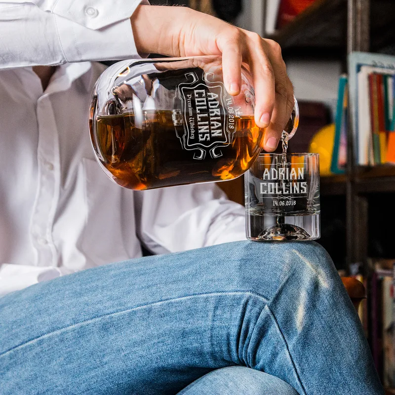 Personalized Premium Whiskey Decanter Set