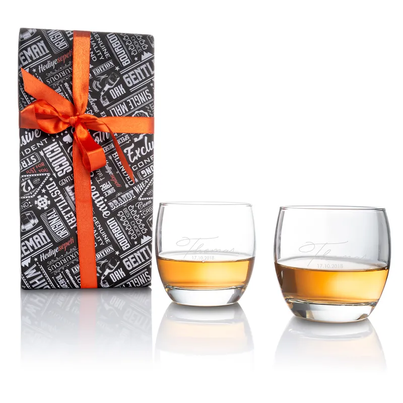 Personalised Whiskey Glass Set with Signature Design