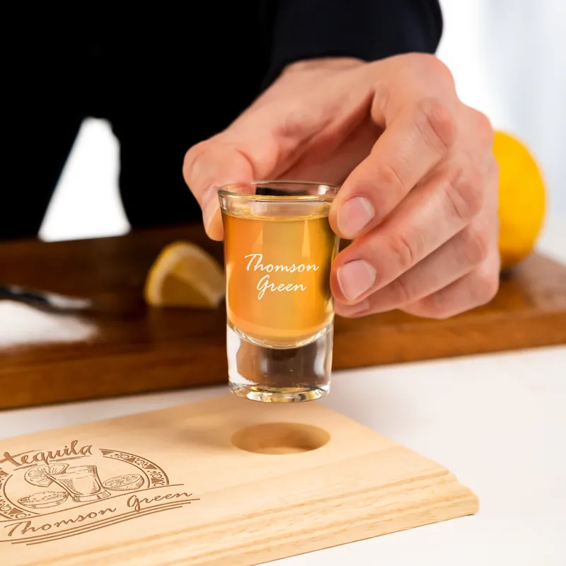 Personalized Tequila Design 2x SHot Glass Set with Wooden Tray