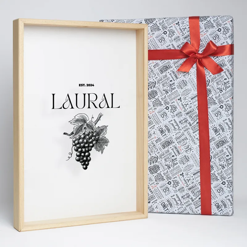 Personalized Vineyard Wine Stopper Display Box for Birthday Gift