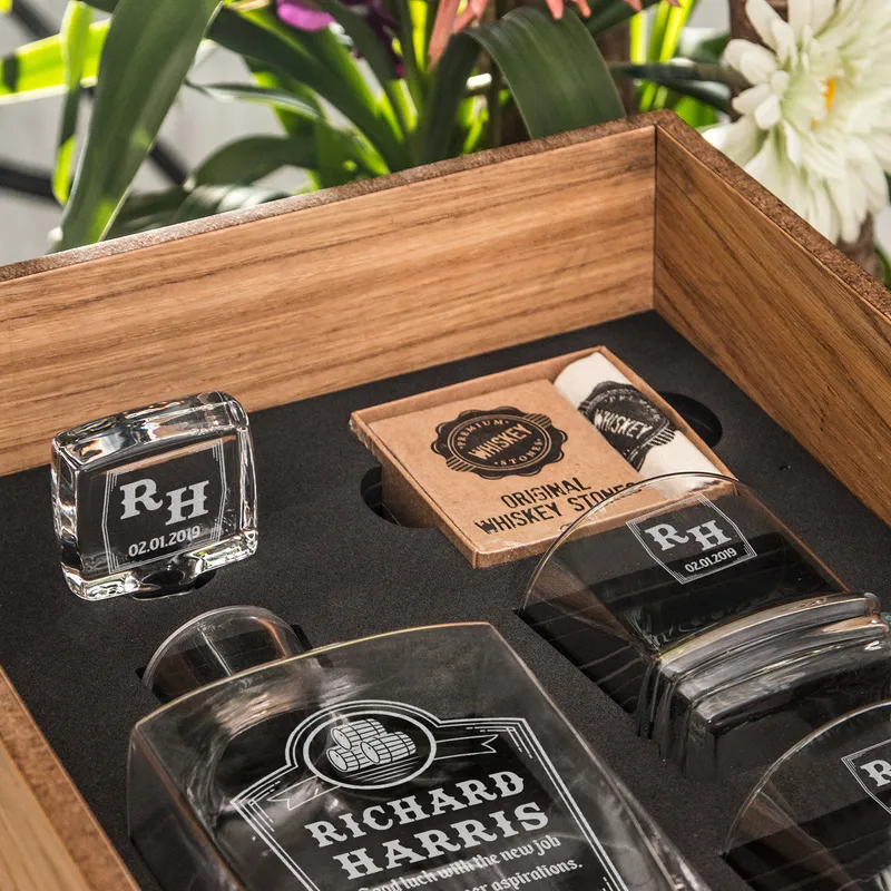Personalized Whiskey Decanter Gift Set for Men