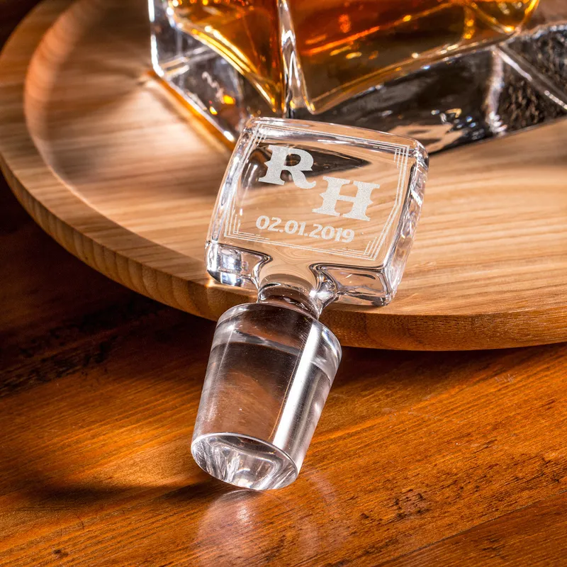 Personalized Whiskey Decanter Gift Set for Men