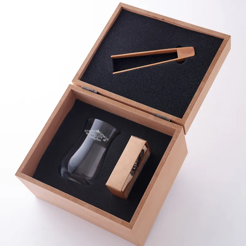 Personalised Whiskey Tasting Set for Connoisseurs