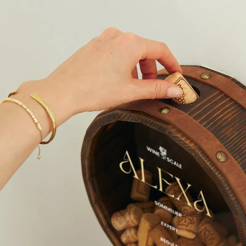 Personalized Wine Cork Holder with Scale for Wine Enthusiasts
