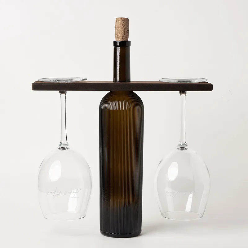 Personalized Wine Glasses with Stand for Couples