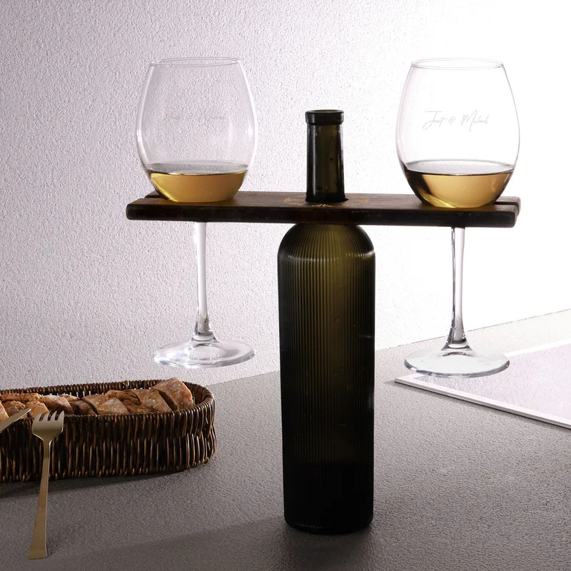 Personalized Wine Glasses with Stand for Couples