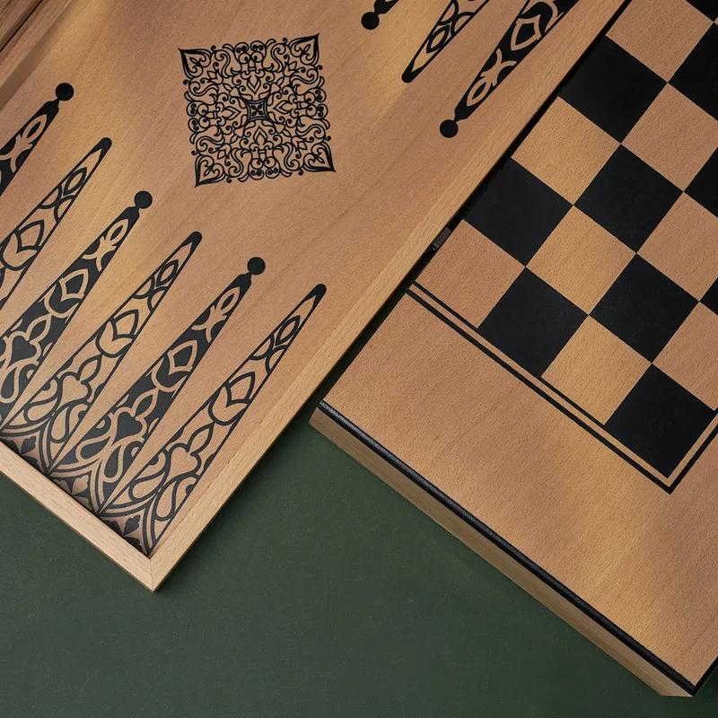 Personalized Wooden Checkered Backgammon Set - Beech Wood Finish
