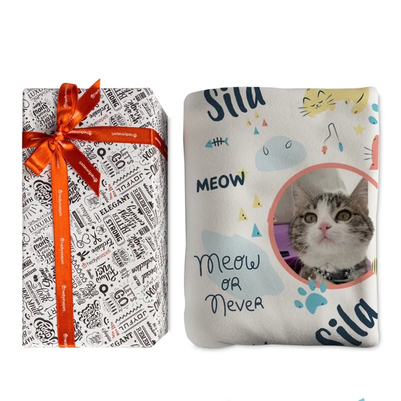 Pet Throw Blanket with Special Cat Kitten Design - Single Sized TV Blanket