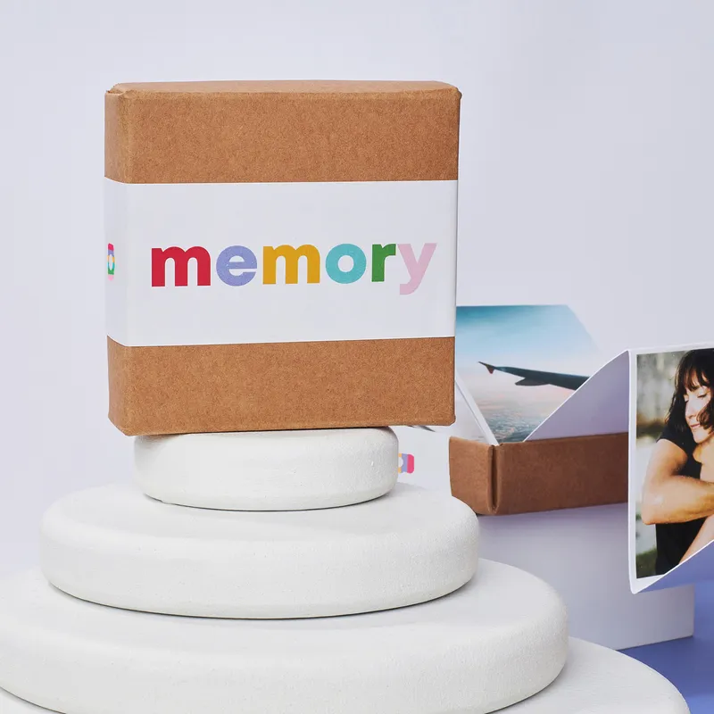 Photo and Message Memory Accordion Photo Box