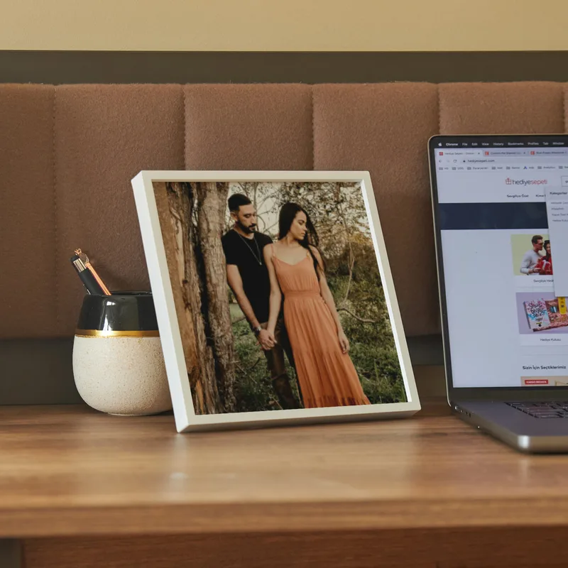 Photo Printed 3-piece Adhesive Wall Frame