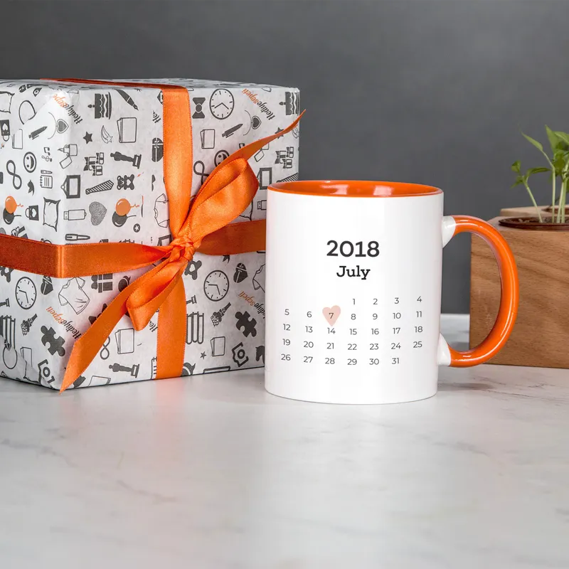 Photo-Printed Calendar Design 2-Piece Colorful Mug Set