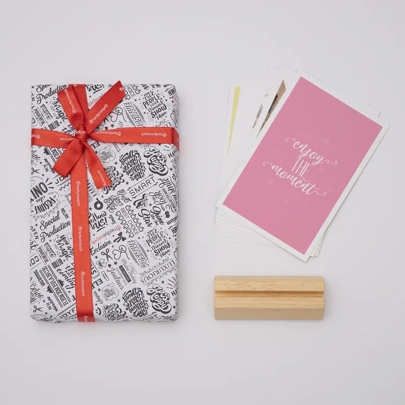 Photo Printed Desktop Calendar with Wooden Stand