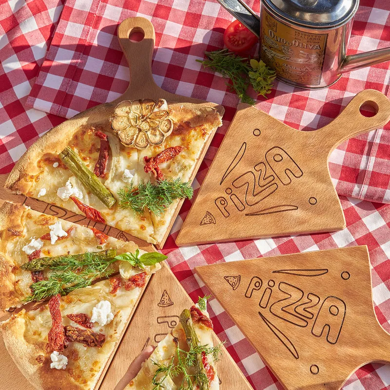 Pizza-Shaped Wooden Serving Set for Entertaining