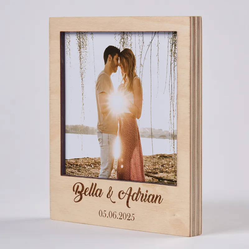 Pola Card Personalised Wooden Frame