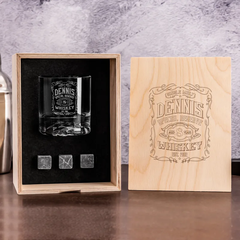 Retro Design Chicago Crystal Whiskey Glasses Set in Wooden Box