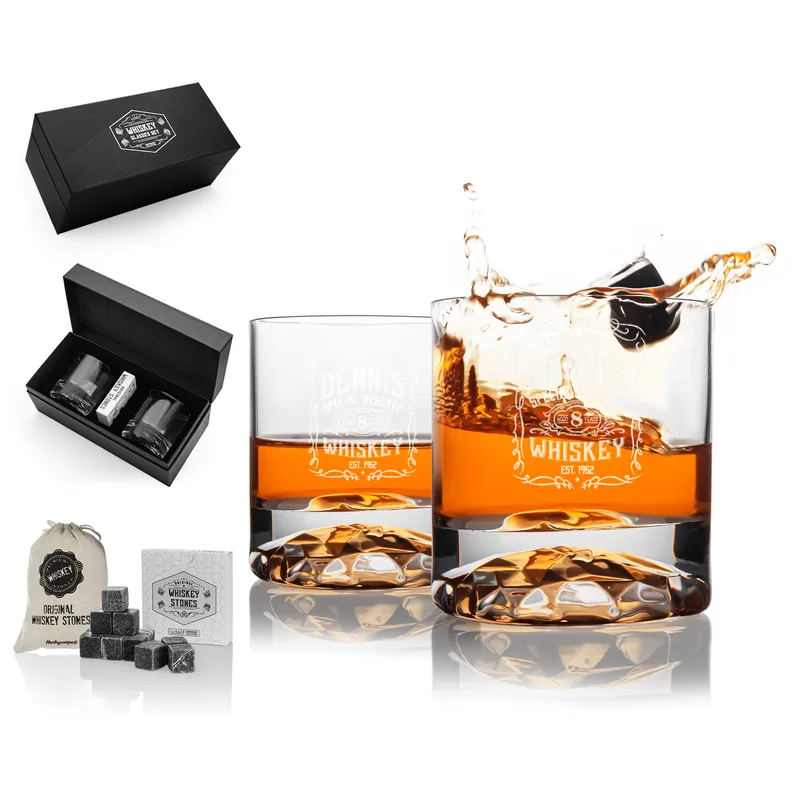 Personalised Chicago Whiskey Glass Set for Special Occasions