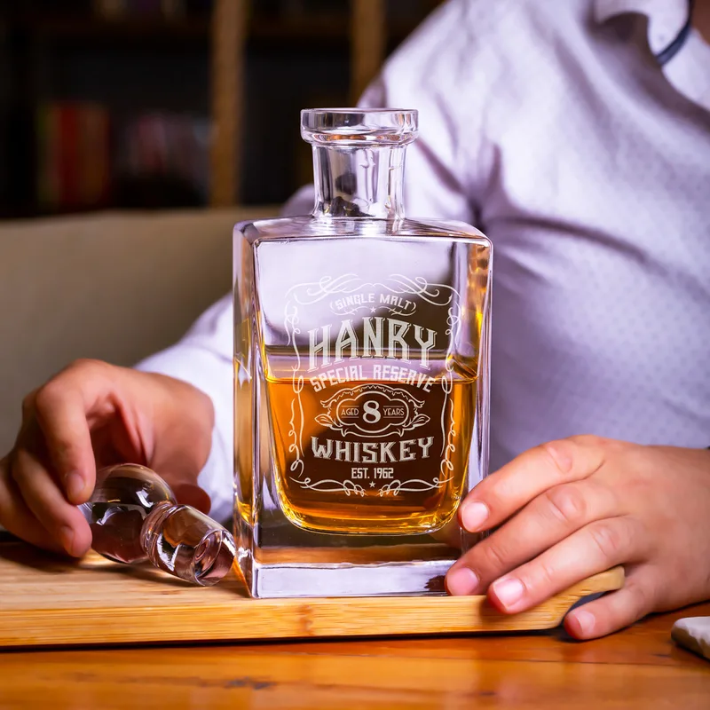 Retro Design Personalized Whiskey Set in Wooden Box