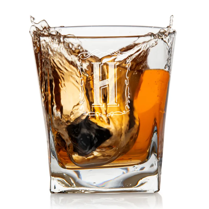 Retro Design Personalized Whiskey Set in Wooden Box