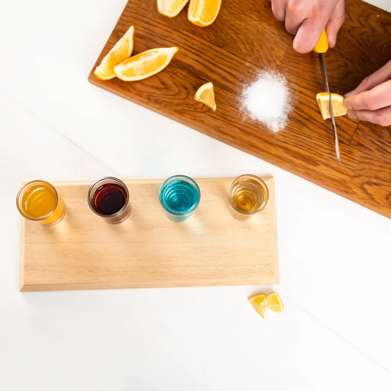 Set of 4 Shot Glass and Tray