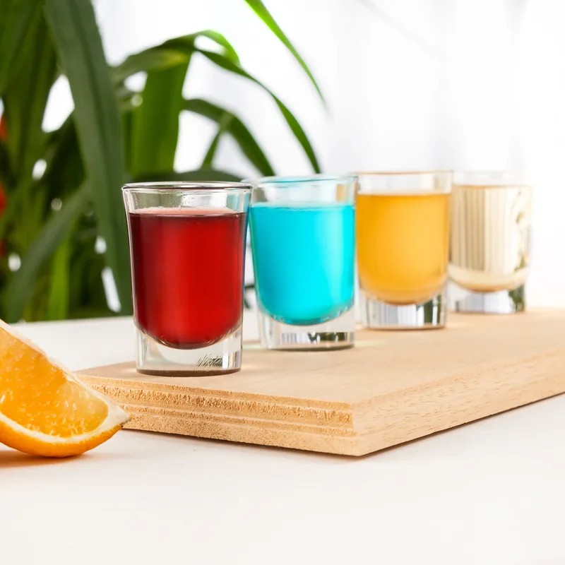 Set of 4 Shot Glass and Tray