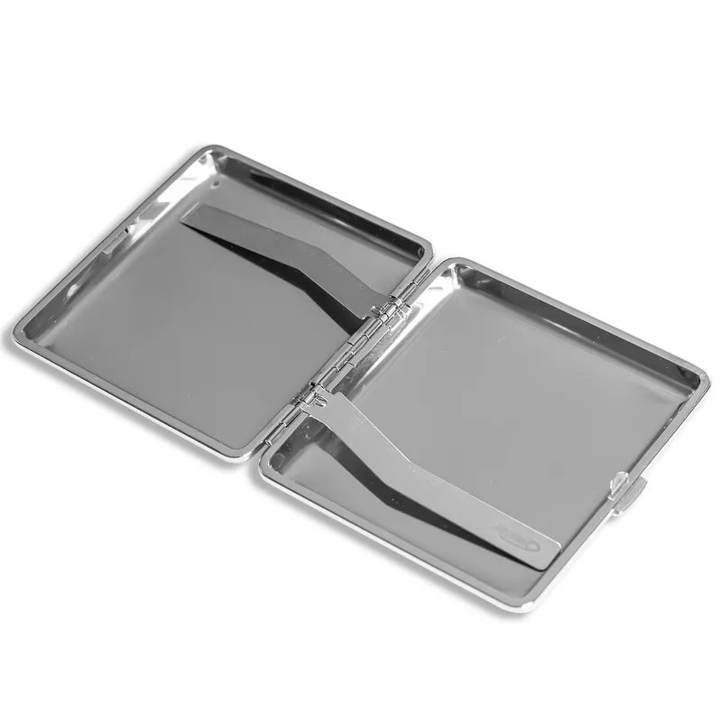 Personalised Metal Cigarette Case with Signature Design