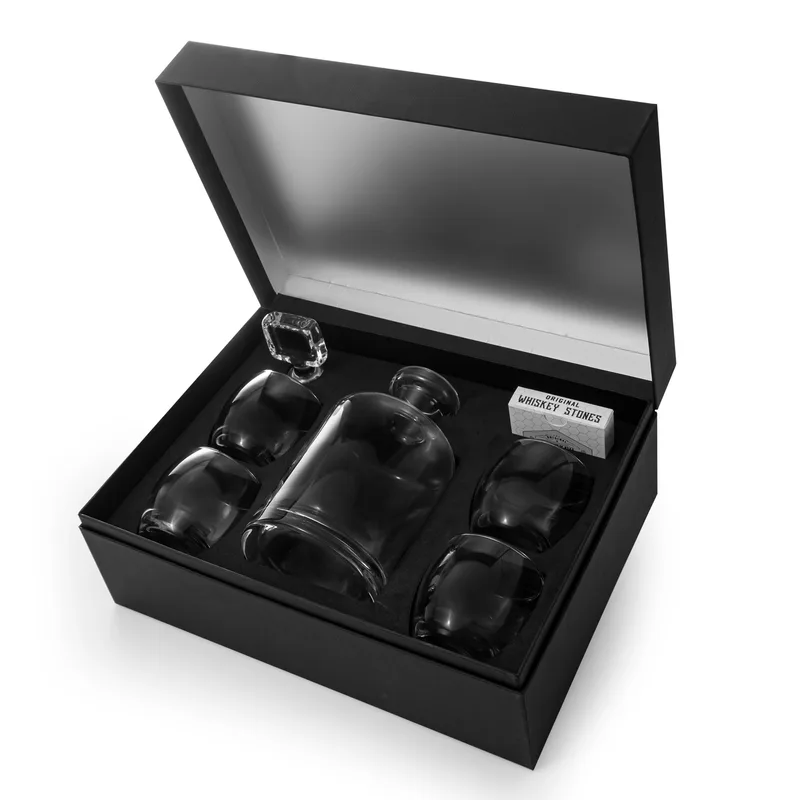 Elegant Louisville Whiskey Set with Glasses and Stones
