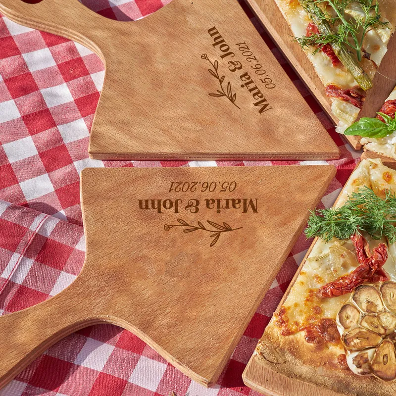 Personalised Wooden Pizza Serving Set for Special Moments