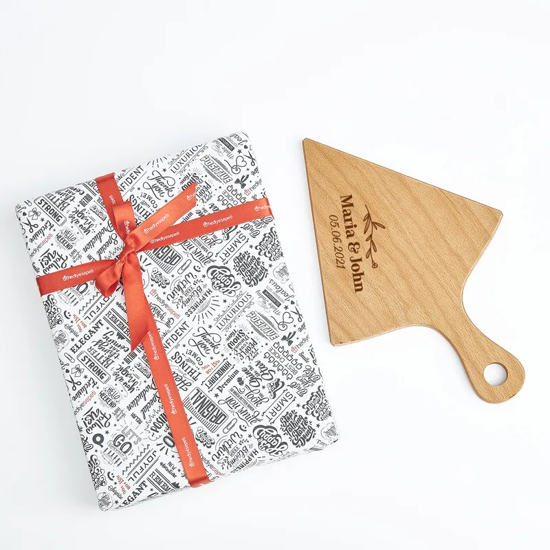 Personalised Wooden Pizza Serving Set for Special Moments