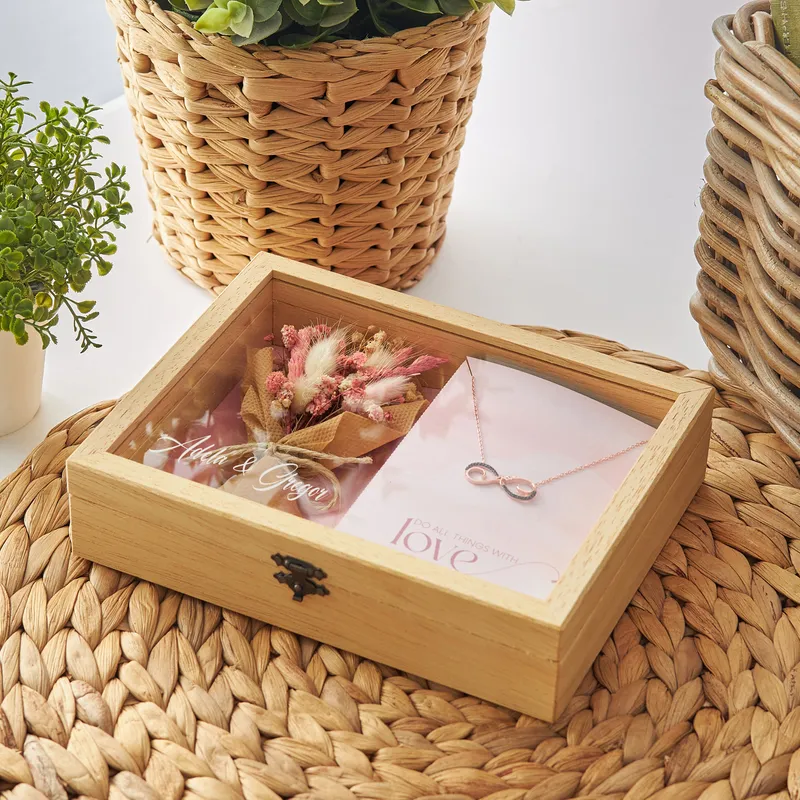 Valentine's Love Necklace Name Written Gift Box with Flower Bouquet