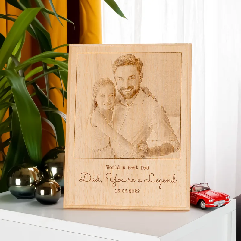 World's Best Dad Father's Day Gift for Dad Solid Wooden Frame with Message and Date