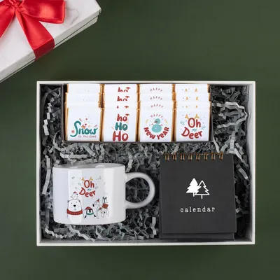 Christmas Box with Mug & 2024 Calendar