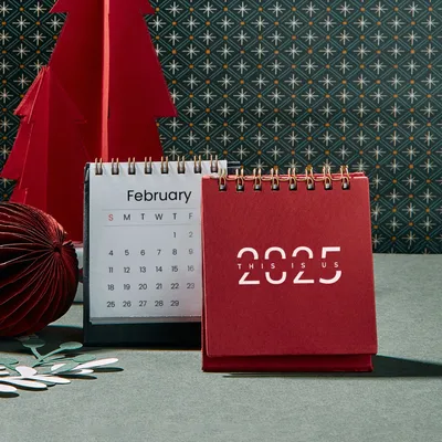 Customizable Desktop Photo Calendar for All Year